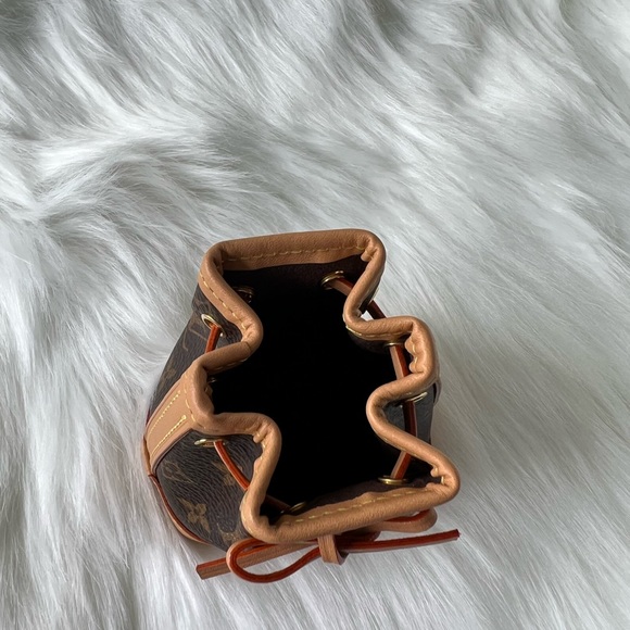 Miniature Noé - Picture 2 of 3